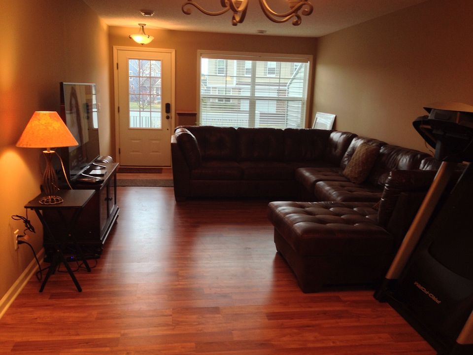 2nd image of 3646 White Pine Way