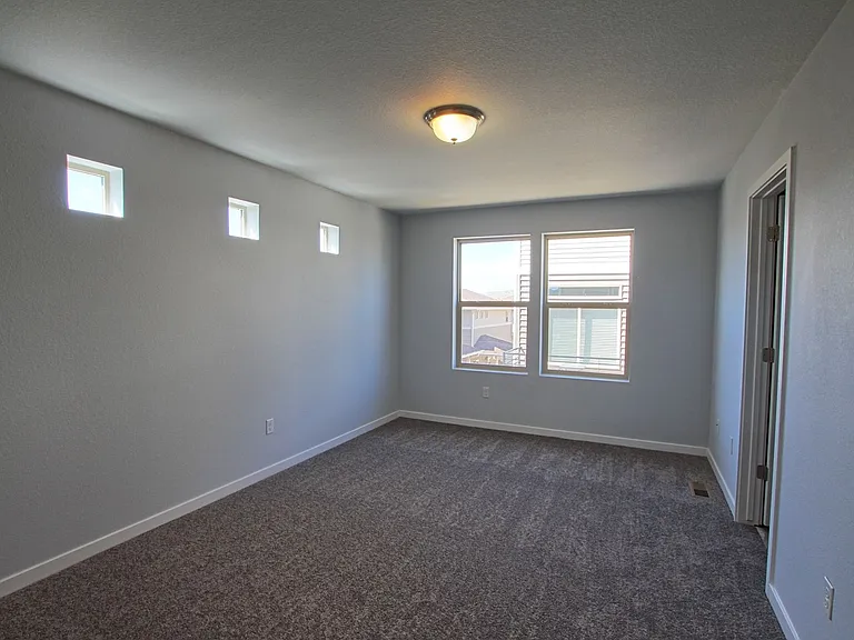 4144 Elegant St — Photo 5