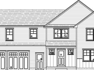 22 Eagles Ln, Falmouth, ME 04105