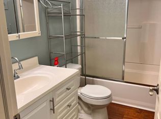 342 Starr Blvd, Calverton, NY 11933