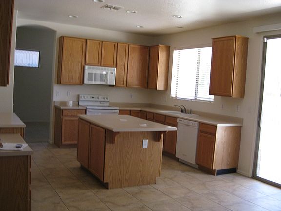 4th image of 1434 S Park Grove Cir