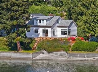 1821 S Marine Dr, Bremerton, WA 98312