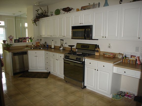 Kitchen w/White Cabinets