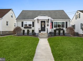 353 Redwood Ave, Hamilton, NJ 08610