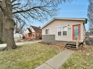4478 Huron St, Dearborn Heights, MI