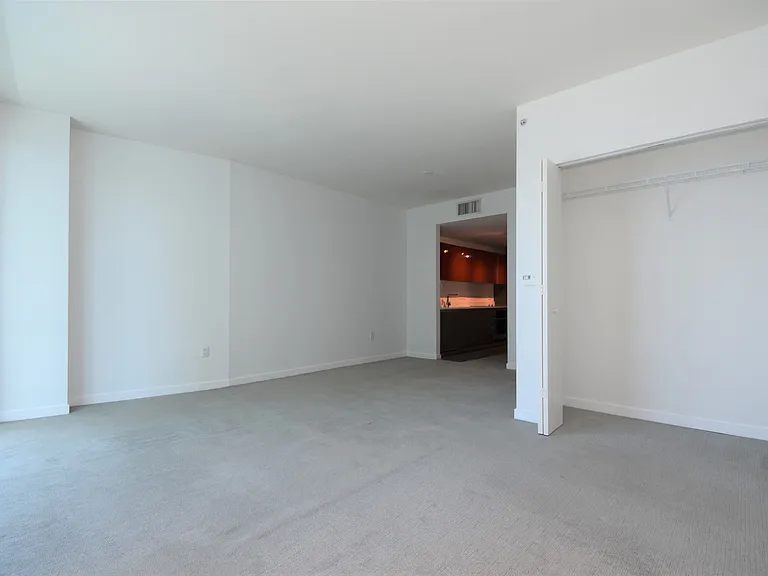 1100 S Miami Ave #2206 — Photo 10
