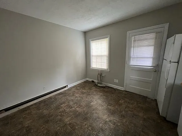 1004 Idlewood Dr — Photo 4