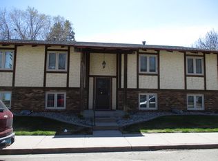 506 E Highland Dr #4, Williston, ND 58801