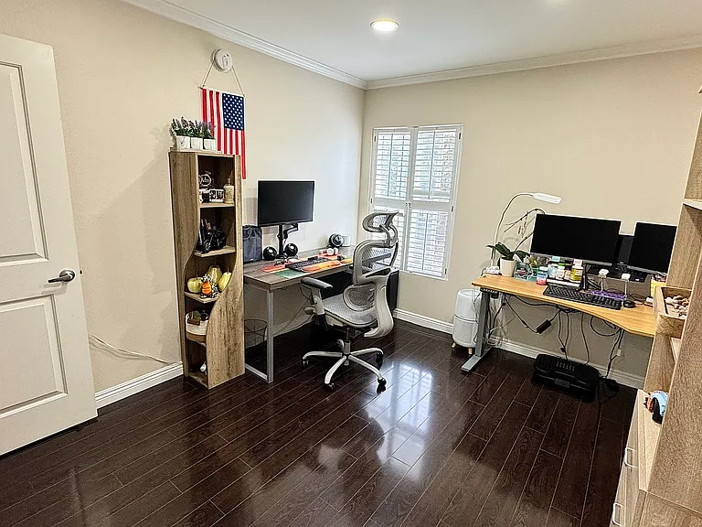18350 Hatteras St #231 — Photo 11