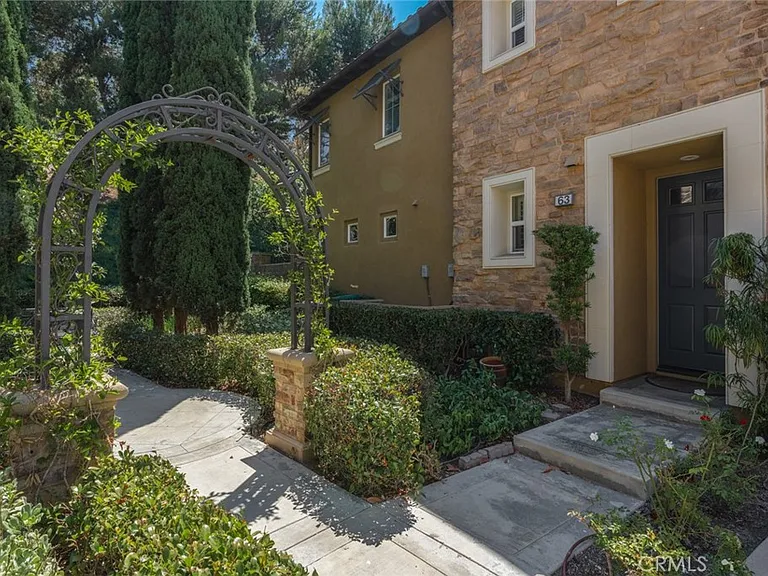 63 Gingerwood — Photo 2
