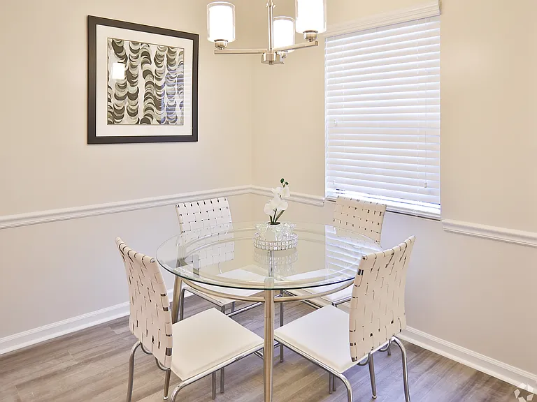 InteriorPhoto (2)