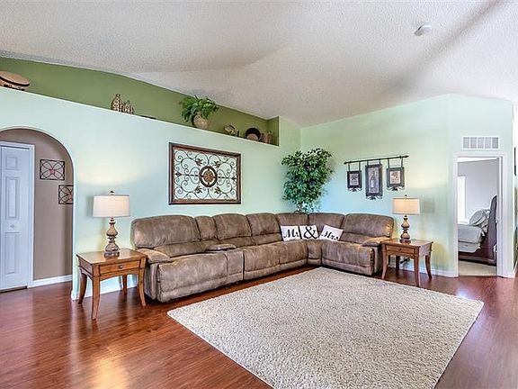 4th image of 3471 Arabesque Dr