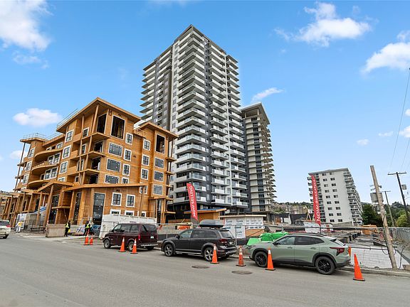 2nd image of 460 Nicola St #903