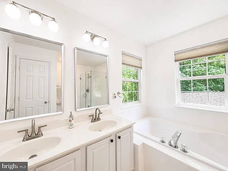 14047 Sable Ct — Photo 17