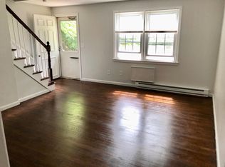 1784 Foxon Rd APT 1C, North Branford, CT 06471