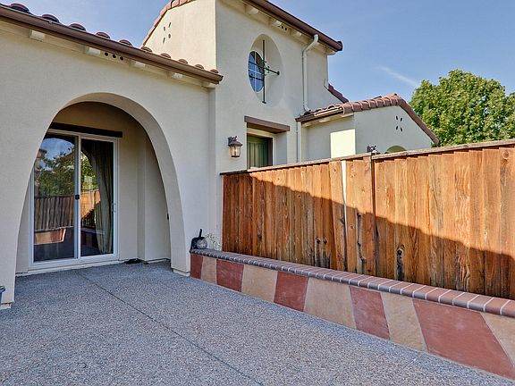 3rd image of 4329 Botticelli Dr
