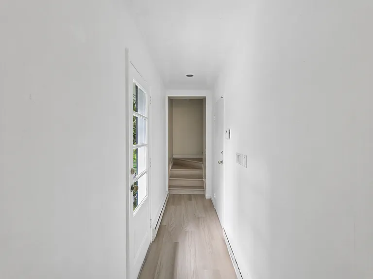 26 Glenwood Rd — Photo 17