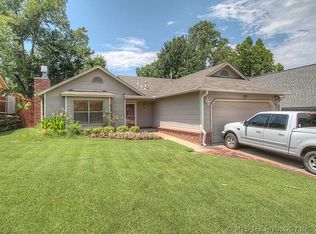 9716 S 72nd East Ave, Tulsa, OK 74133