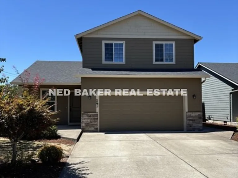 297 Helton Way SE — Photo 1
