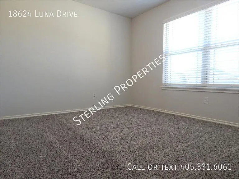 18624 Luna Dr — Photo 17