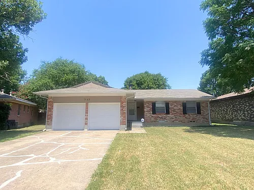 323 Royal Ave Photo 1