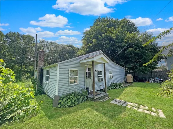 3B Cottage St, Westerly, RI 02891