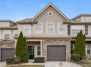 1047 Chatsworth Dr, Old Hickory, TN 37138