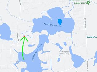 3903 N Vanstone Dr, Commerce Township, MI