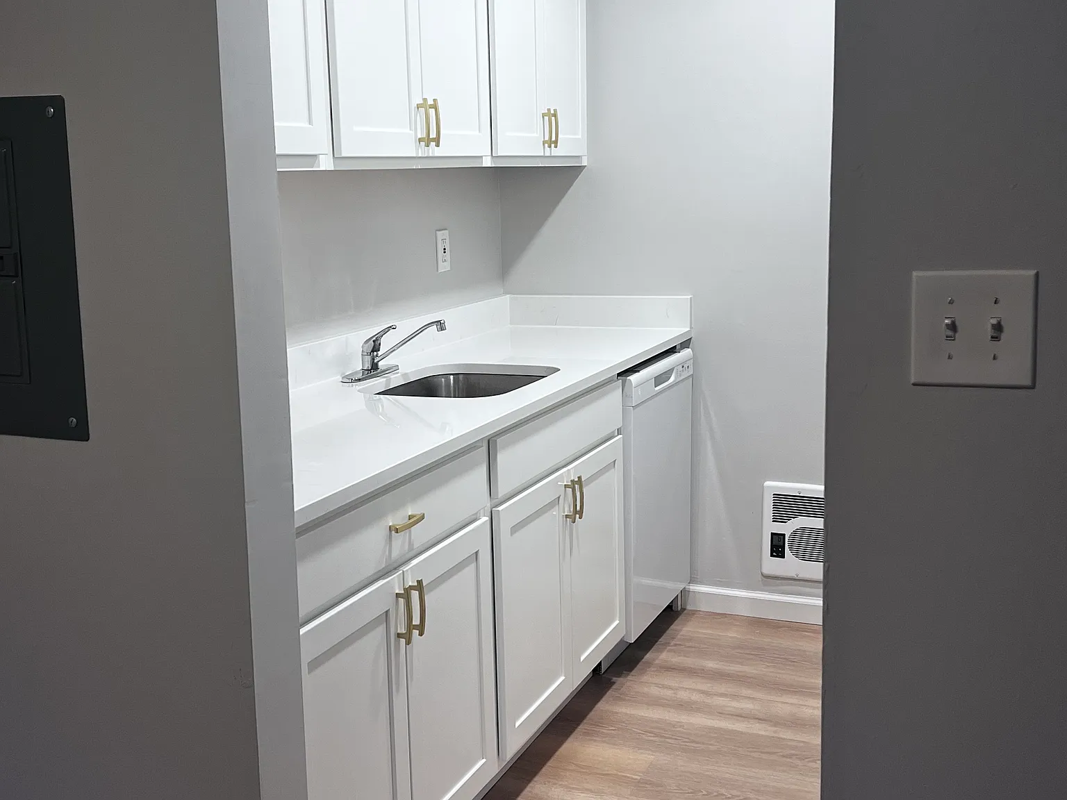 1 bed, 650 sqft, $1,895 — Photo 4