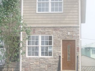 147 Amador St, Staten Island, NY