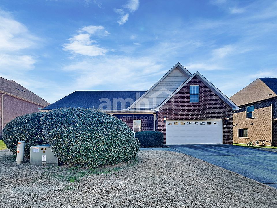 1st image of 334 Royal Oaks Dr