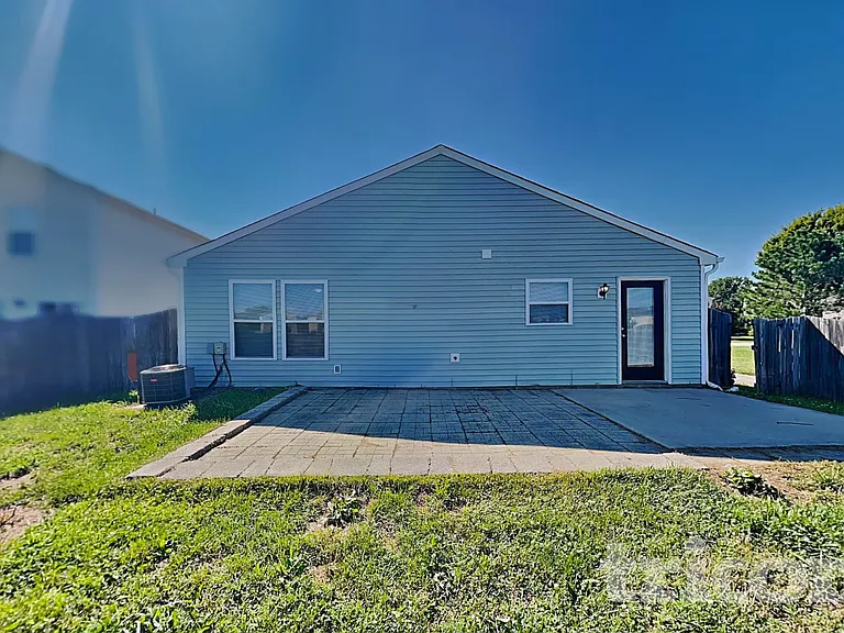 2869 Ludwig Dr — Photo 16
