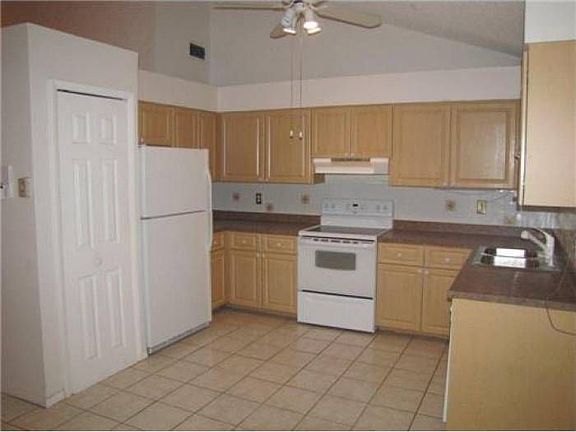 3rd image of 8047 NW 8th St