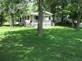 5483 Point Dr, Mecosta, MI 49332