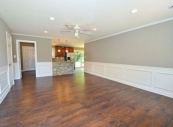 3rd image of 224 S Ashbury Ave