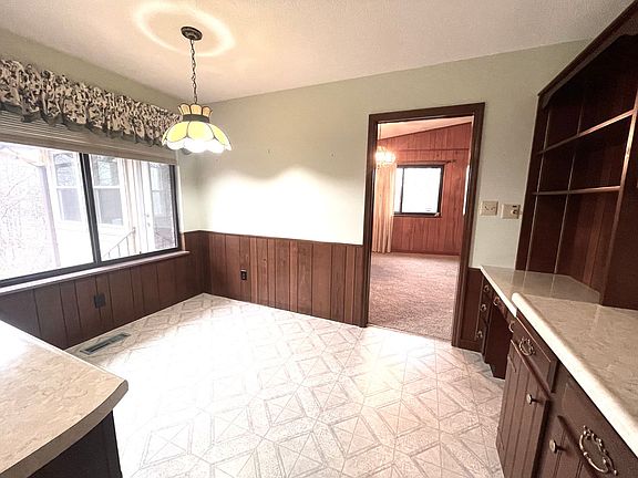 5th image of 6704 Larvik Ct