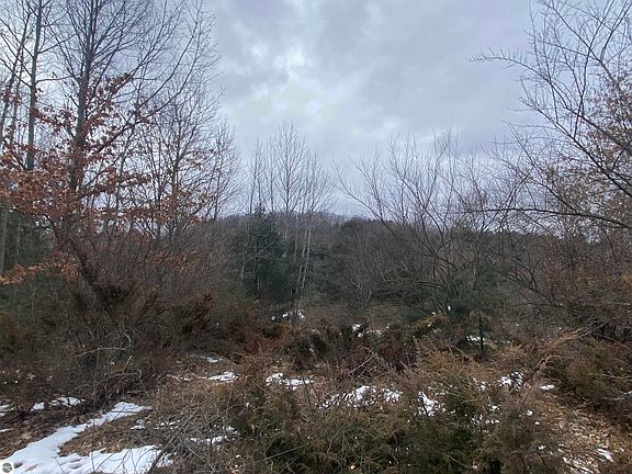 2nd image of LOT 33 Scenic Hills Dr