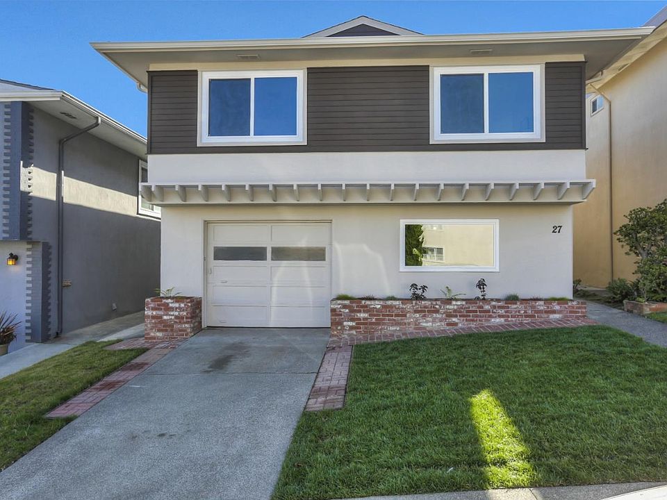 1st image of 27 Castillejo Dr