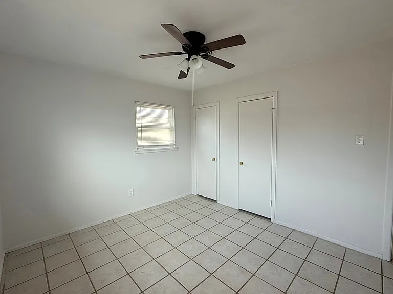 1804 Cord St — Photo 10