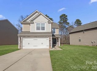 3735 Ernie Dr, Charlotte, NC 28269