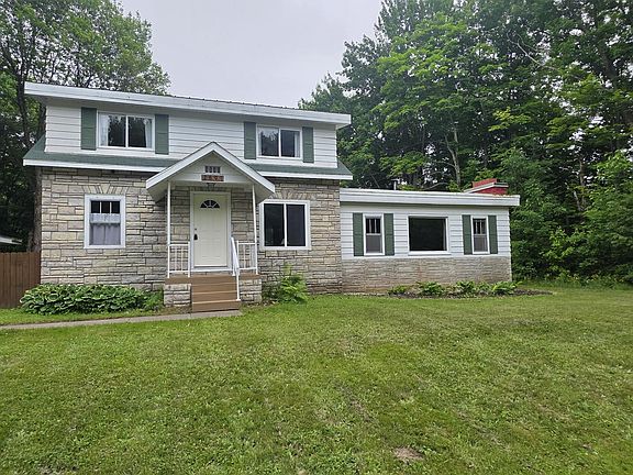 2nd image of 2601 W 4th Ave