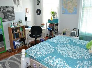 2131 46th St, Astoria, NY 11105