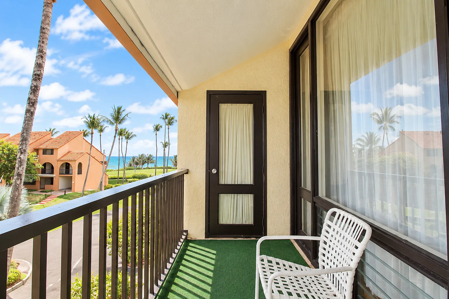 3 bed, 1391 sqft, $2,600 — Photo 3