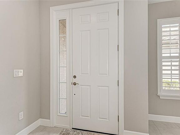 5th image of 5756 Semolino St