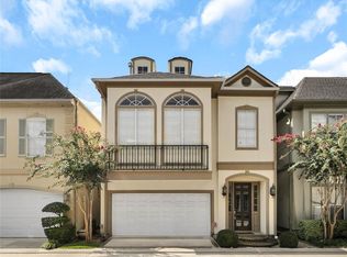 3223 Pemberton Circle Dr, Houston, TX 77025