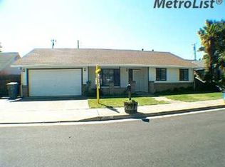 1133 Kimball St, Oakdale, CA 95361