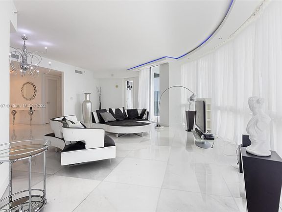 5th image of 18101 Collins Ave APT 1201