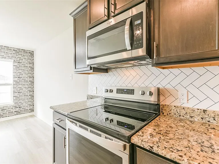 15238 Snowdrop Field Dr — Photo 3