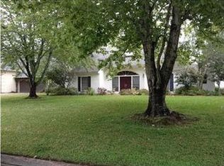 202 Country Club Dr, Lafayette, LA 70501