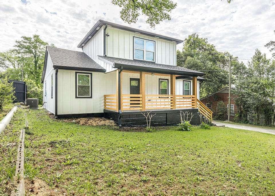 1st image of 1081 Clay Ave
